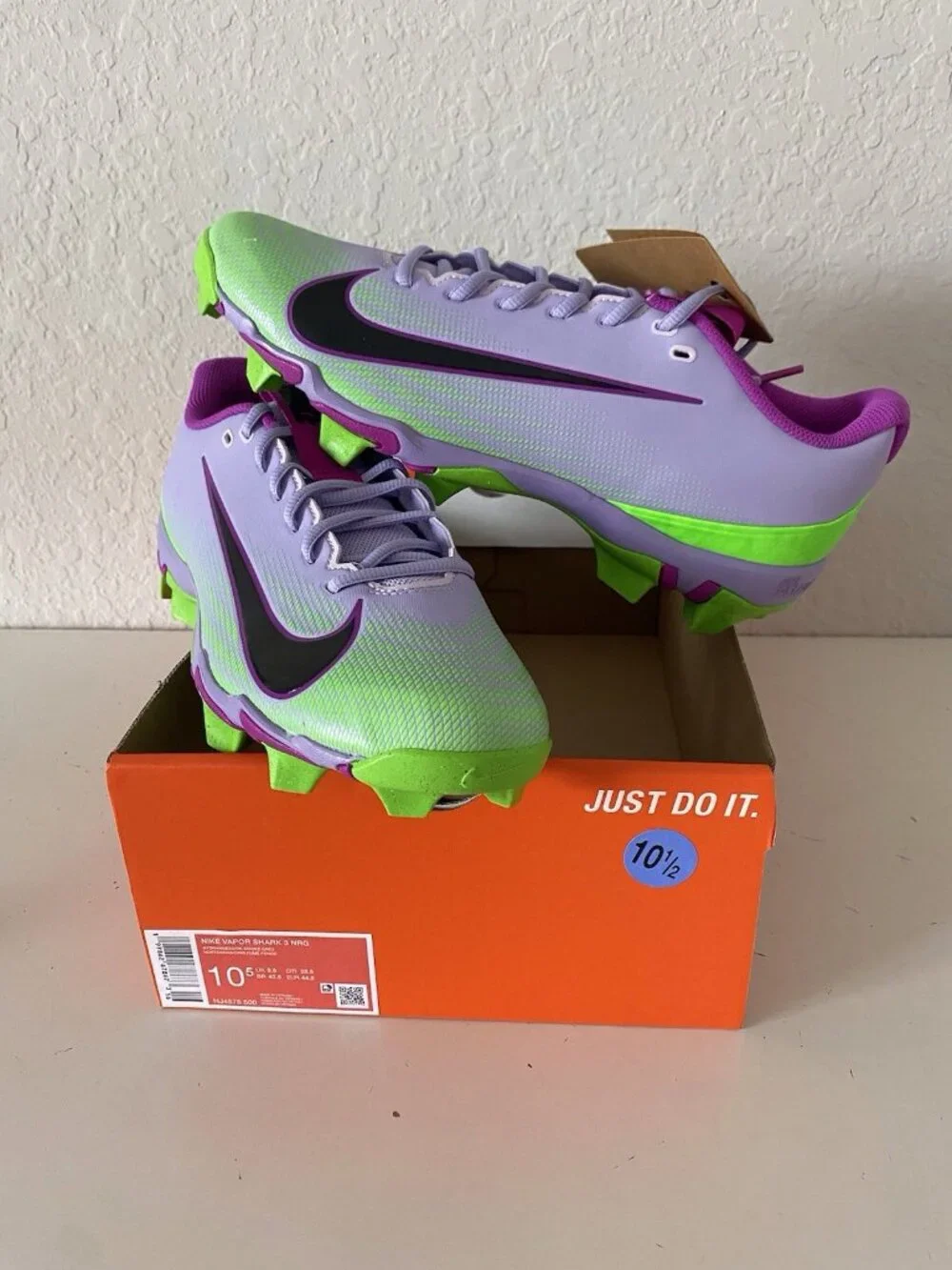 Men’s Sz 10.5 Nike Vapor Shark 3 Fastflex Football Cleats HJ4575-500 Hydrangeas